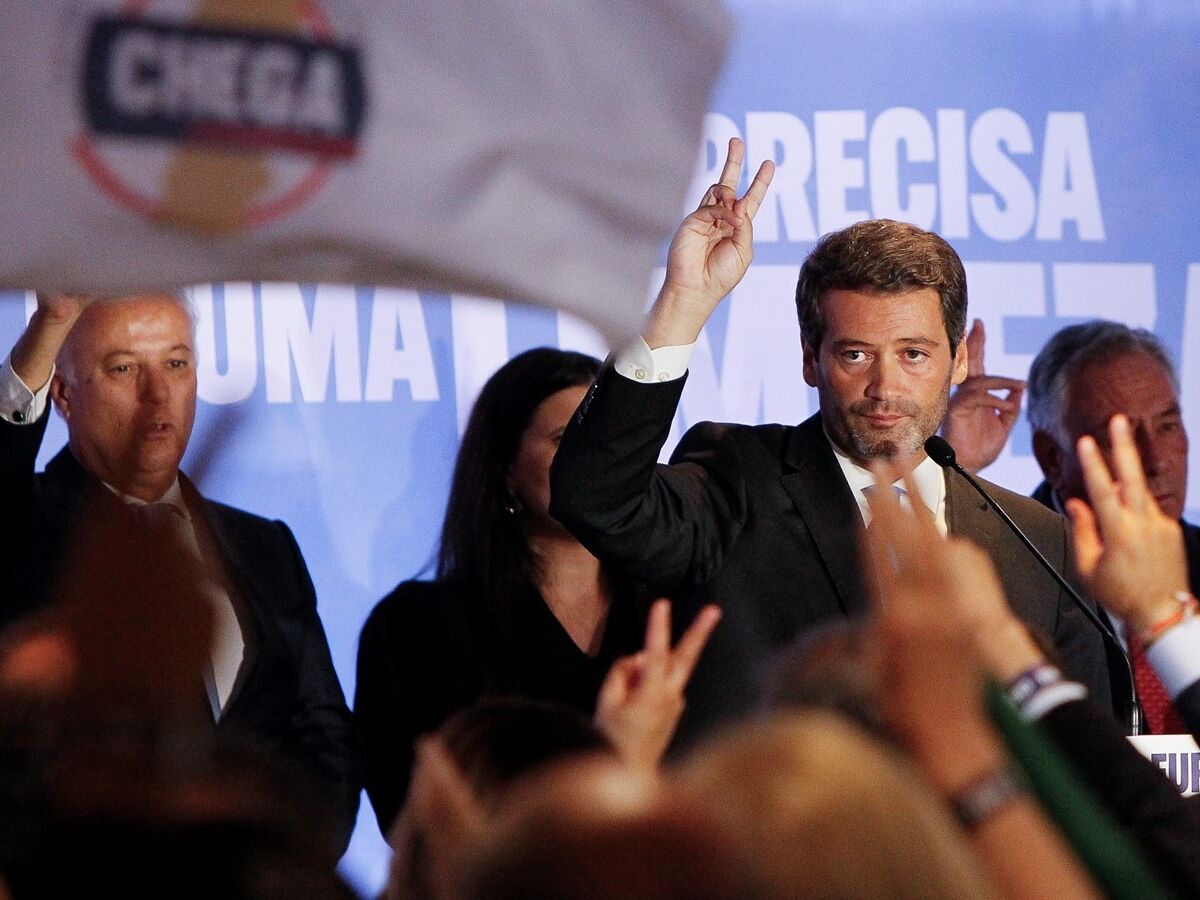 Europeias forçam Ventura a gestão de crise 