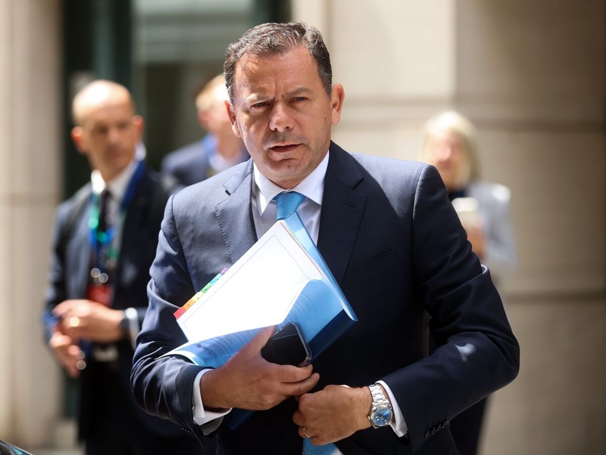 Montenegro nomeia mulher de chefe de gabinete de outro ministério