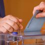 França: Assembleias de voto abrem para a 1.ª volta das legislativas