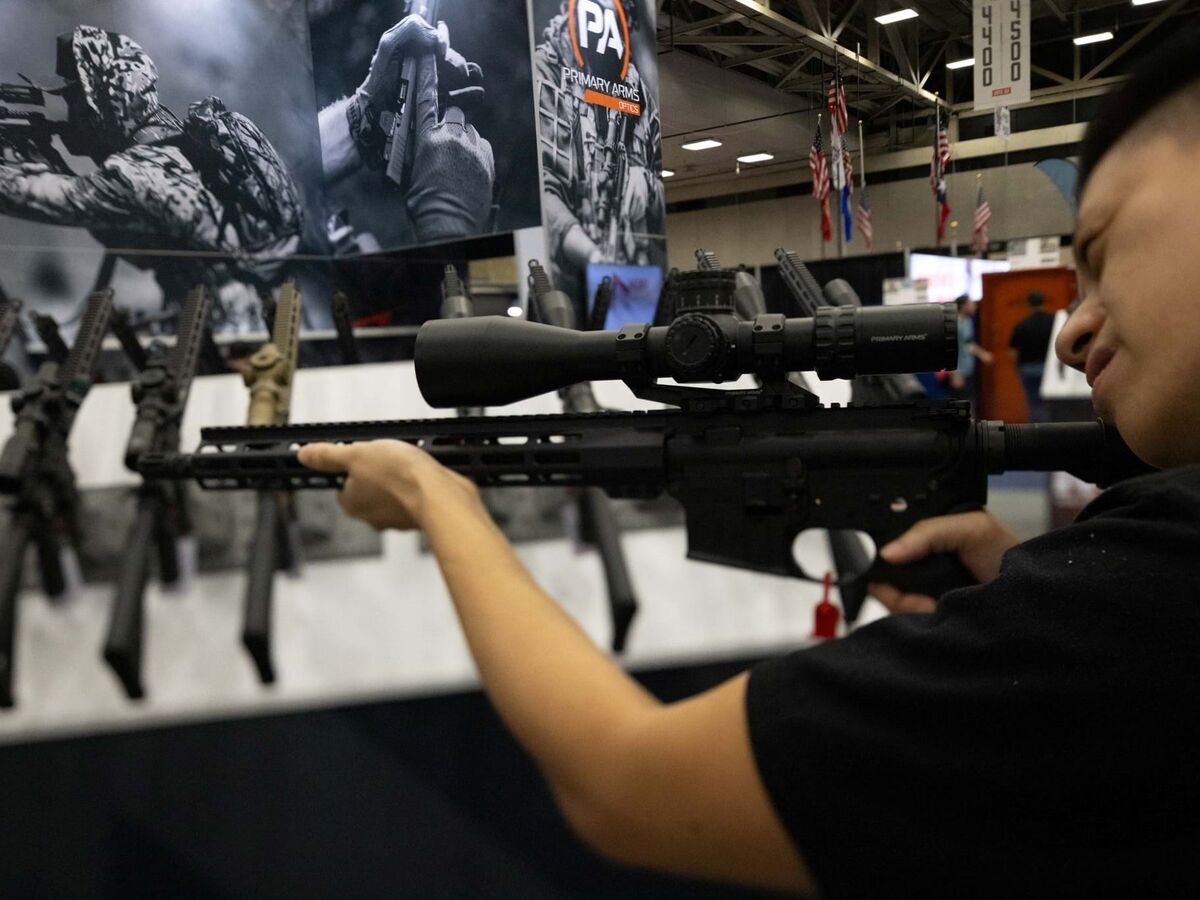 AR-15, a arma da América: da guerra do Vietname para o supermercado 