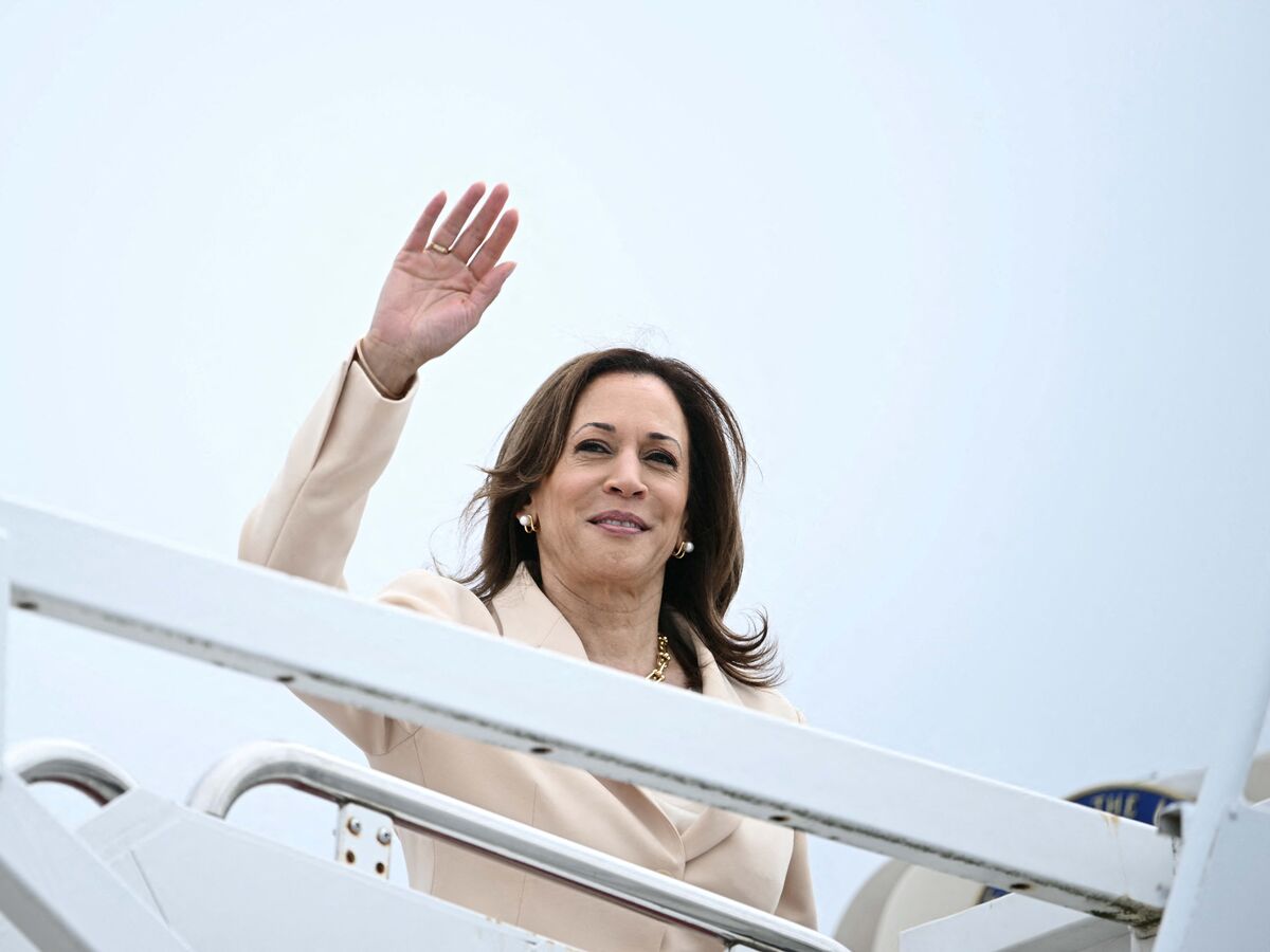 Kamala Harris, a procuradora que quer vencer o condenado