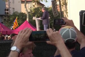 Puigdemont em Barcelona.mp4