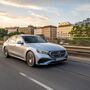 Testámos o novo Mercedes Classe E, clássico por fora e inovador por dentro