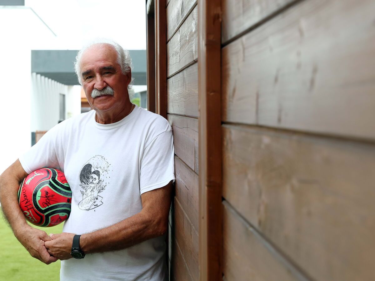 Super Mário, o criador de campeões no futebol de praia