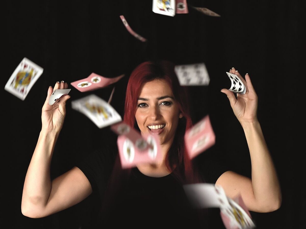 Solange Kardinaly, a ilusionista portuguesa que conquistou a América