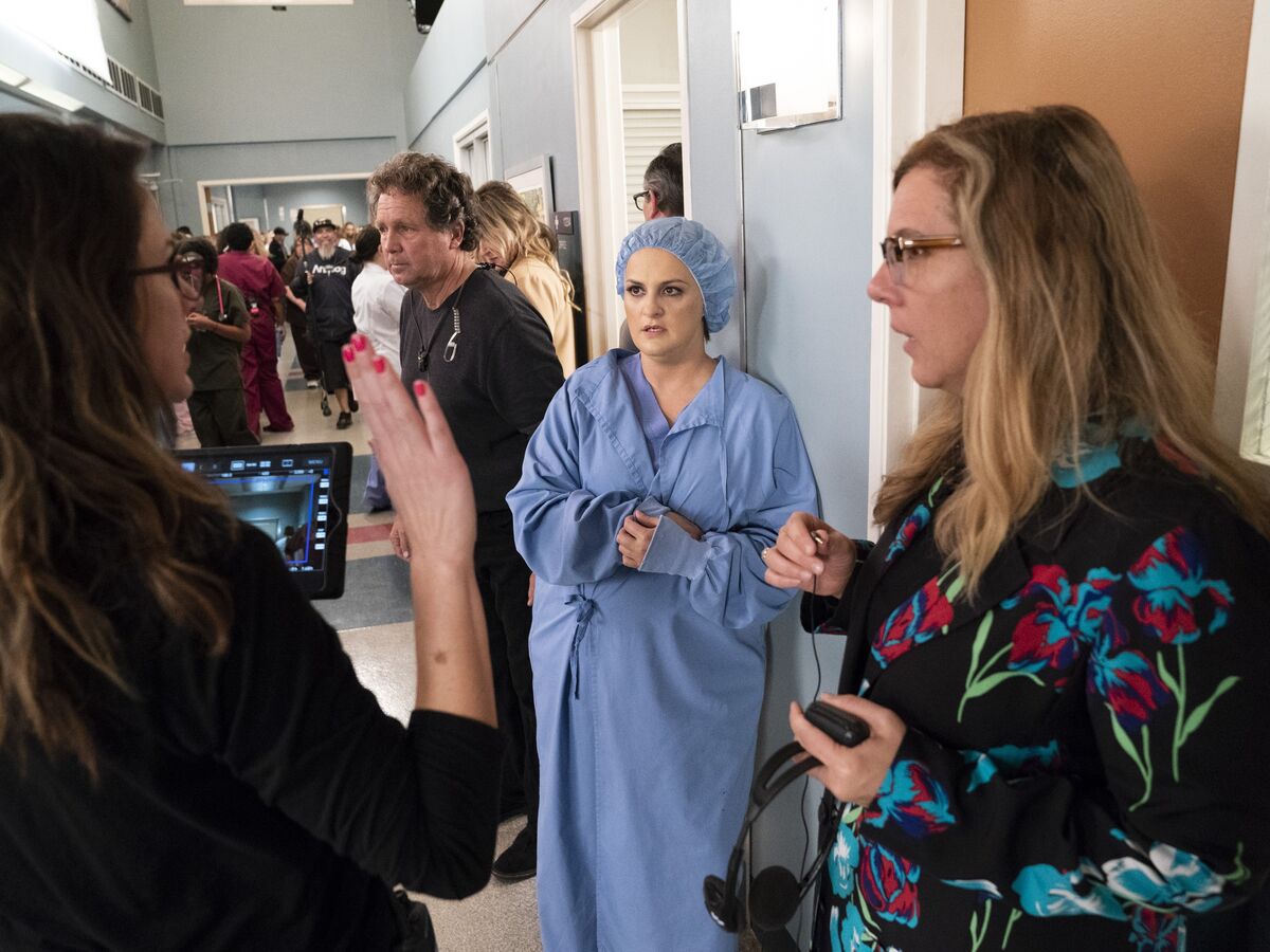 A argumentista de Anatomia de Grey que fingiu ter cancro 