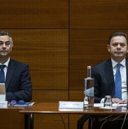 Estado da nação: Primeiro-ministro abre debate com exames nacionais no centro da polémica