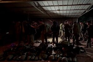 Exército israelita divulga vídeo dos preparativos para operação terrestre no Líbano