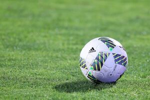 Adidas, bola de futebol
