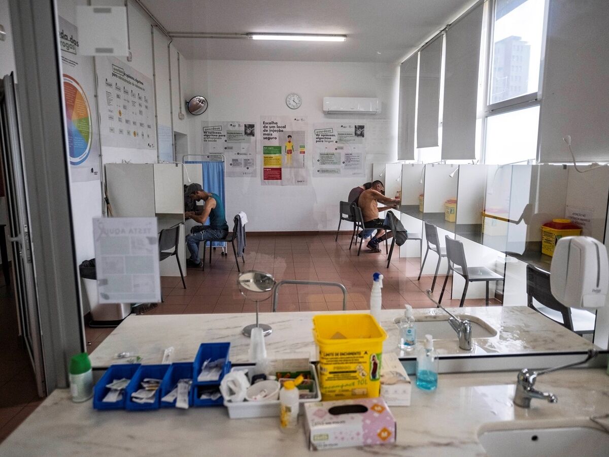 A casa segura de quem se droga na rua