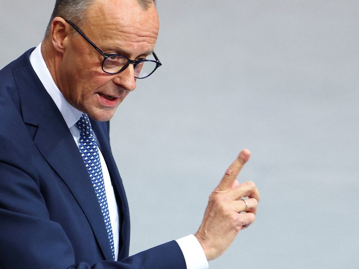 Friedrich Merz: de líder a prazo dos conservadores a quase chanceler alemão