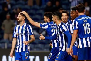 FC Porto bate Casa Pia e coloca-se a três pontos do líder Sporting