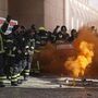 'Parecia um atentado'. Protesto de bombeiros sapadores lança pânico em escola