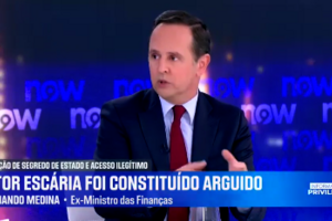 Informação Privilegiada - Fernando Medina sobre pen