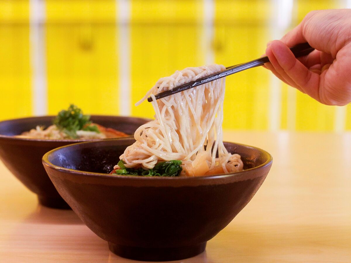 Em Lisboa, duas "estações de comboio" para comer ramen japonês