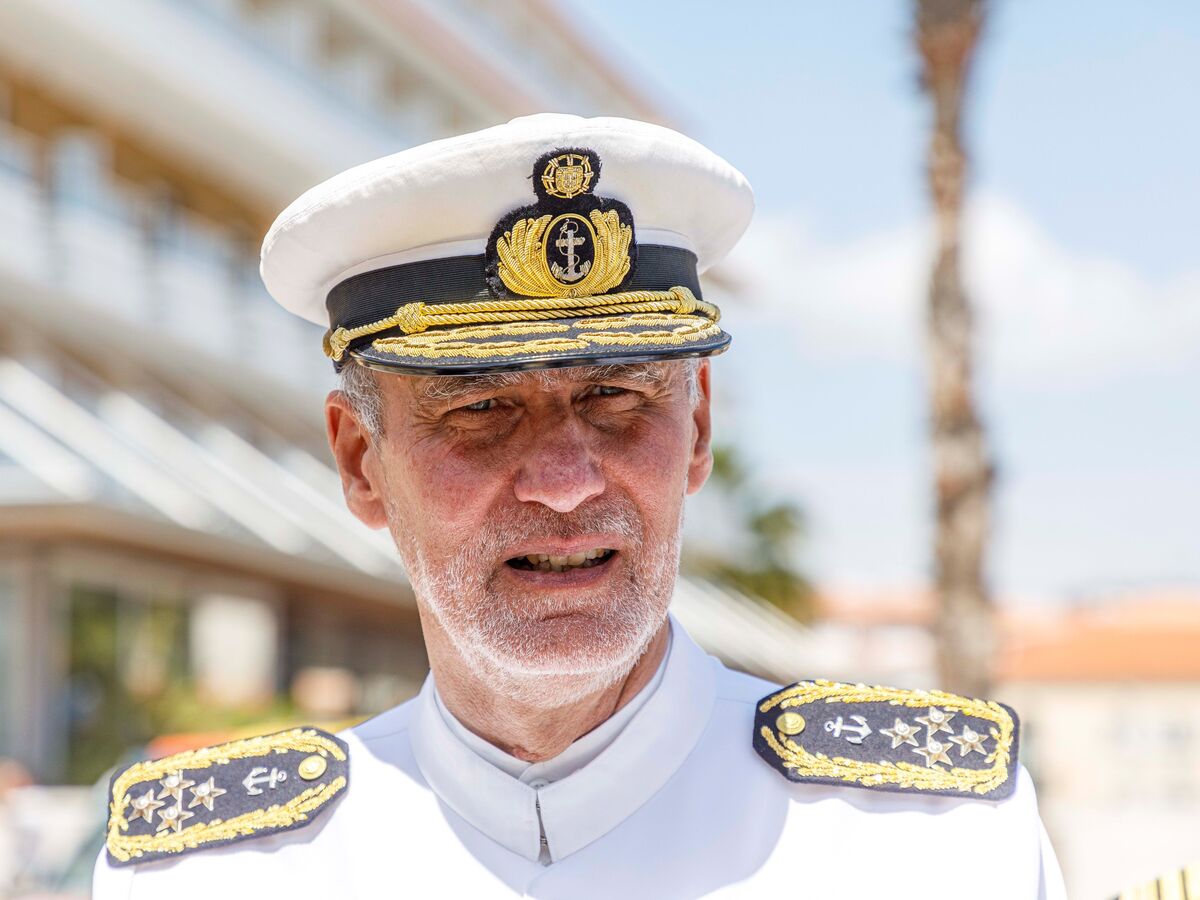 Indiscretos da semana: Almirante a caminho do Pico?