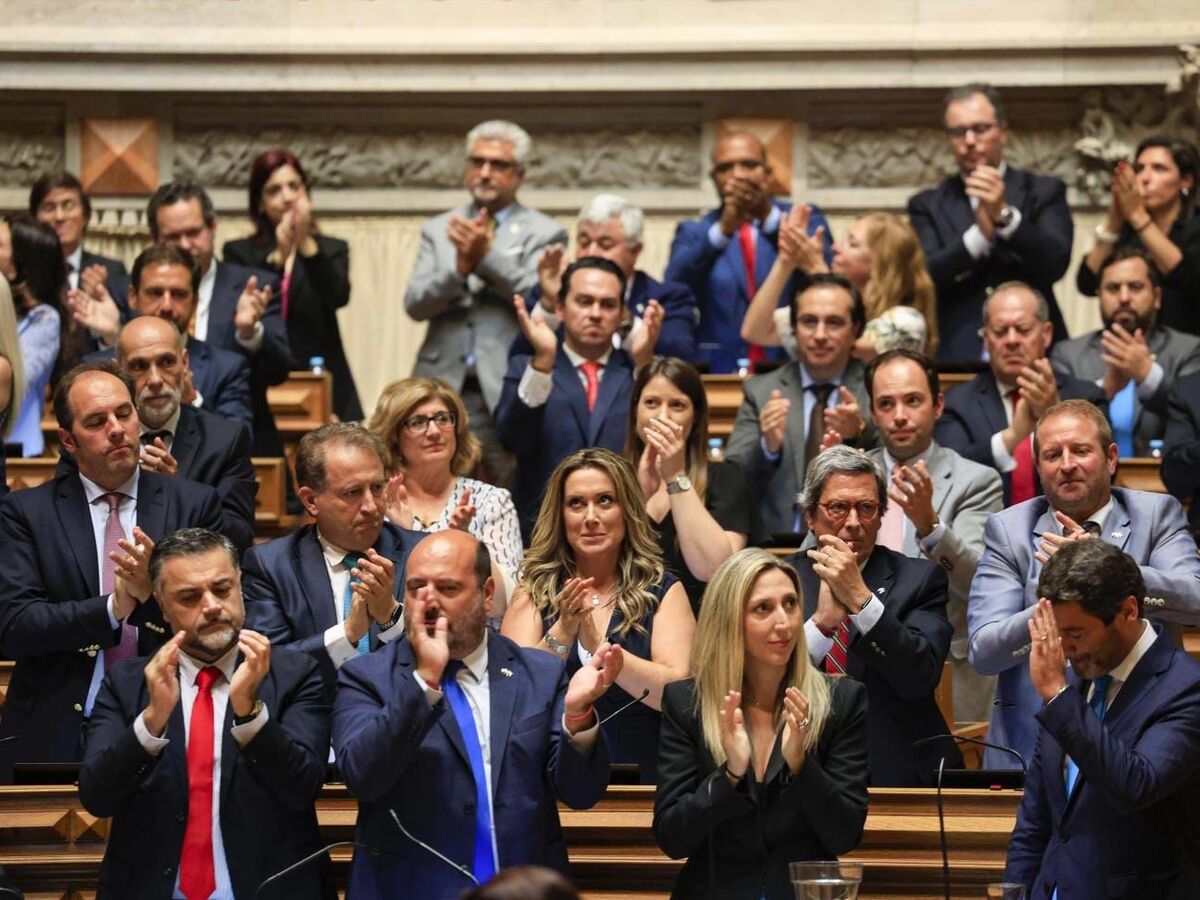 As listas do Chega: ex-cunhada e assessores promovidos a deputados