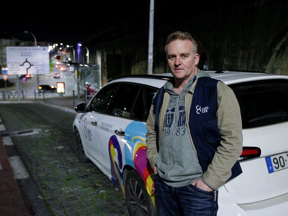 Voltar à droga para ajudar outros