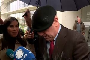 Pedro Passos Coelho recusa comentar se apoia Luís Marques Mendes nas presidenciais do próximo ano