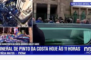 Adeptos acompanham missa de Pinto da Costa e prestam última homenagem