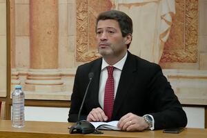 André Ventura admite retirar moção de censura 