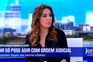 Jornalista sobre casal que perdeu casa no Funhalinho devido a invasão ilegal: "este caso poderia afetar qualquer pessoa"