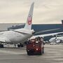 Avião da Japan Airlines embate em aeronave da Delta no aeroporto de Seattle 