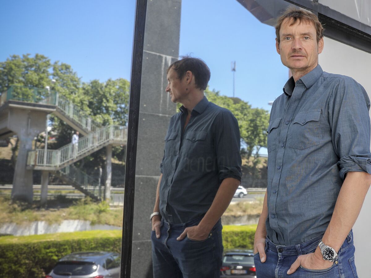 Norman Ohler: "É ridículo continuar a proibir o mais potente medicamento de sempre" 