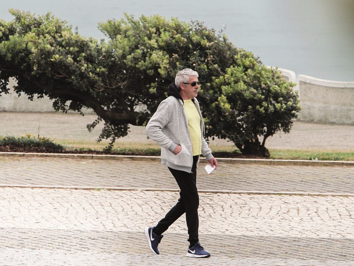 Sócrates: uma vida de estudo, insultos e as dívidas da namorada ao Fisco