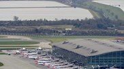 <![CDATA[ Aeroporto de Heathrow totalmente operacional após um dia de caos ]]>