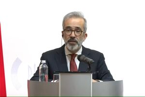Ministro dos Negócios Estrangeiros reafirma apoio à Ucrânia durante visita oficial a Kiev