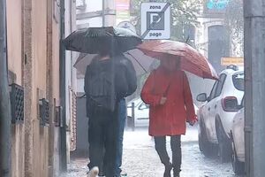 Depressão Laurence deixa dez distritos sob alerta devido à chuva intensa 
