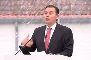 Montenegro destaca esperança e compromisso com a concretização de metas em Visita a Vila do Conde