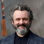 Ator Michael Sheen pagou dívidas a 900 pessoas desconhecidas