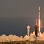 SpaceX lança voo para resgatar astronautas retidos