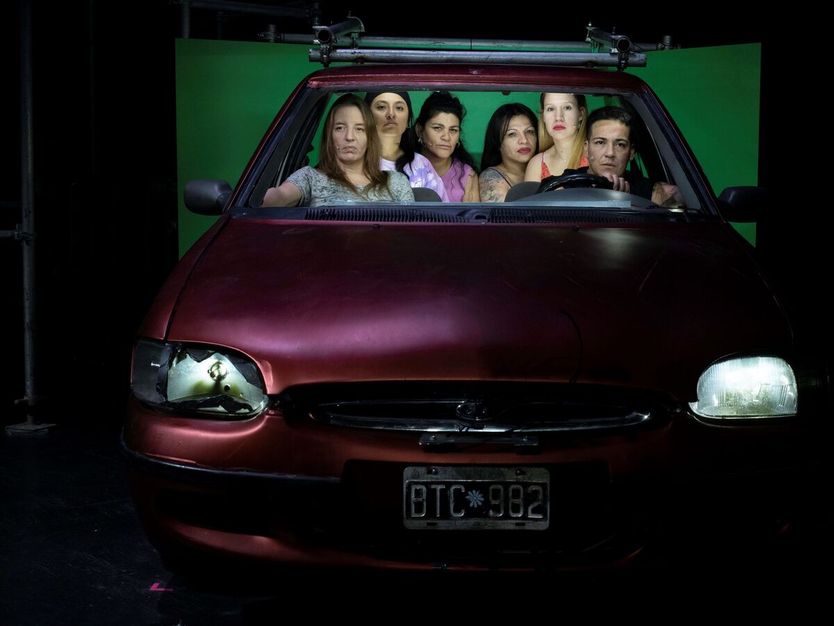 Da comédia ao teatro documental, três peças para ver nos palcos