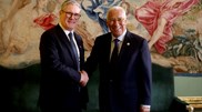 <![CDATA[ 100 dias de Donald Trump foram suficientes para reaproximar o Reino Unido da União Europeia   ]]>
