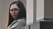 <![CDATA[ Austrália: Mulher que serviu cogumelos fatais diz que foi um "terrível acidente" ]]>