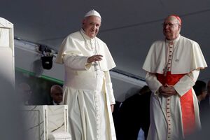 papa e cardeal kevin farrell