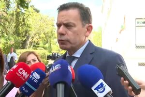 "A nossa expectativa é que a situação seja reposta ainda hoje": Luís Montenegro fala ao País após apagão