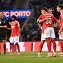 Benfica verga FC Porto com 'hat-trick' de Pavlidis e pressiona Sporting