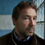 RTP2 vai estrear série com Stephen Graham, ator de 'Adolescência'