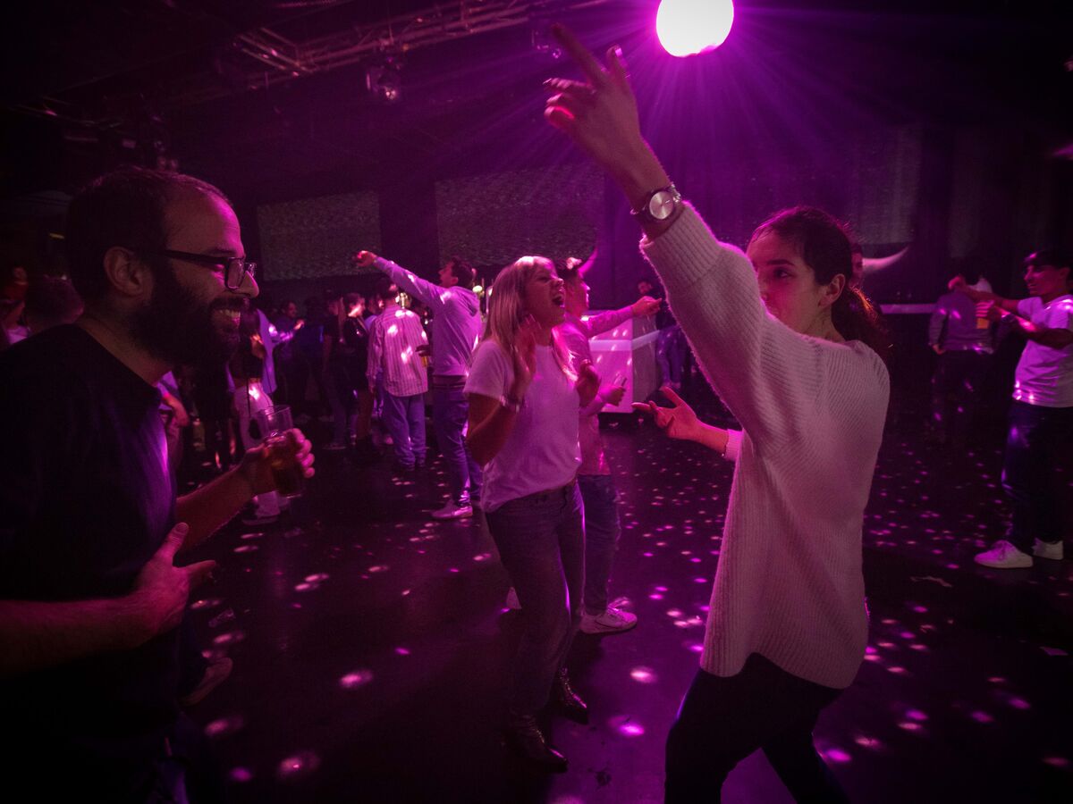 Daniela Klaiman: “Os jovens deixaram de precisar da liberdade física que a noite trazia”