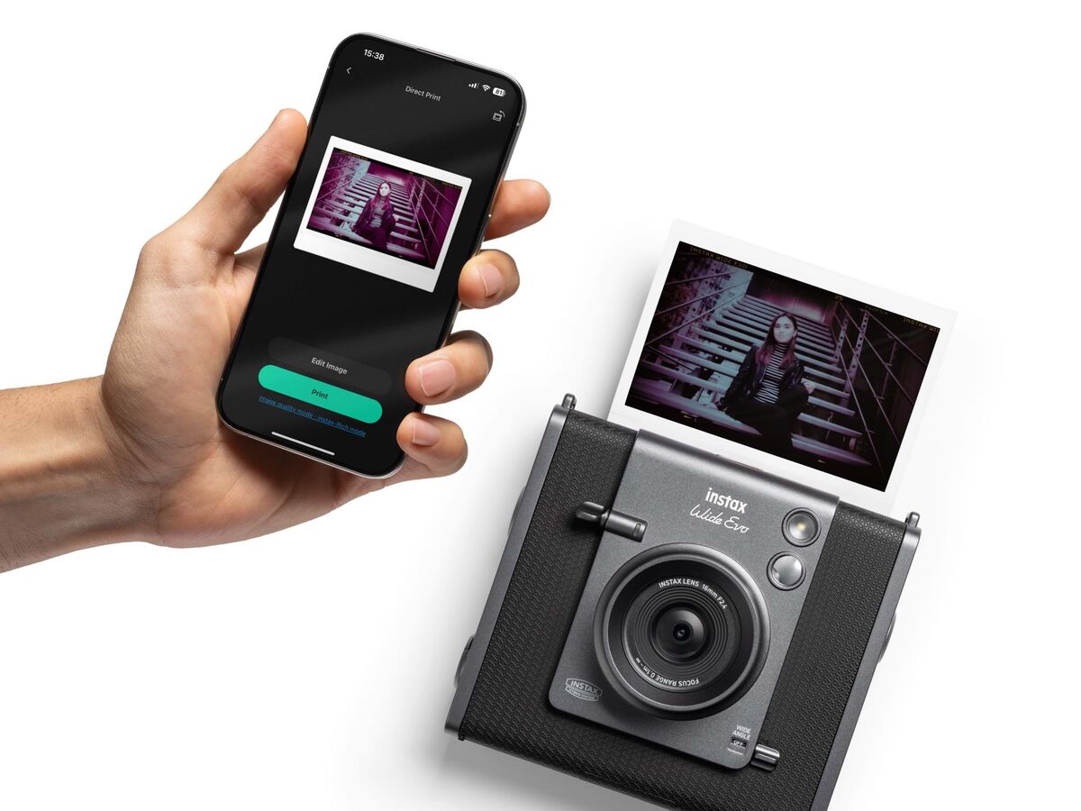 Fotografias instantâneas, câmara moderna