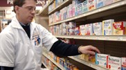 <![CDATA[ Trump diz que vai avançar com tarifas contra produtos farmacêuticos ]]>