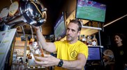 <![CDATA[ Onde ver todos os jogos decisivos deste sábado? Neste "sports bar" ]]>