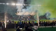 <![CDATA[ Loucura em Alvalade: Jogadores do Sporting erguem a taça ]]>