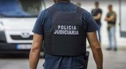 <![CDATA[ PJ desmantela rede criminosa que introduzia por mar cocaína na Europa ]]>