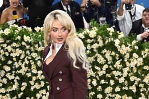 Sabrina Carpenter Met Gala