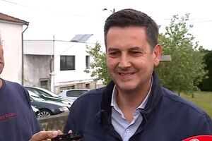  Rui Rocha recusa comentar possível coligação pós-eleitoral com a Aliança Democrática